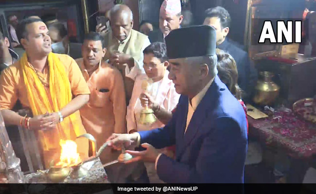Nepal PM Offers Prayers At Kashi Vishwanath Temple In Varanasi