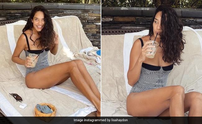 Lisa Haydon's Fitting Into A Chic Old Swimsuit Is The Source Of Positivity We Need Today