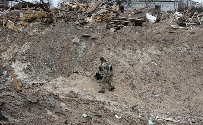 Ukraine Says 1,200 Bodies Found Near Kyiv As East Braces For Onslaught