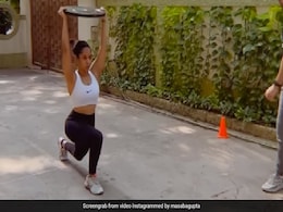 Masaba Gupta करती हैं कठिन वर्कआउट रूटीन फॉलो, आप भी ले सकते हैं फिटनेस इंस्पिरेशन, देखें Video Masaba Gupta करती हैं कठिन वर्कआउट रूटीन फॉलो, आप भी ले सकते हैं फिटनेस इंस्पिरेशन, देखें Video
