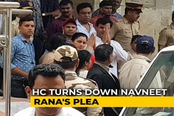 Court Refuses To Cancel Case Against MP-MLA Couple In Hanuman Chalisa Row Court Refuses To Cancel Case Against MP-MLA Couple In Hanuman Chalisa Row