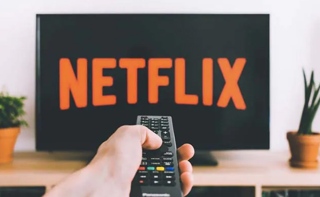 Russians Lose Access To Netflix In Latest Pullout Over Ukraine Invasion
