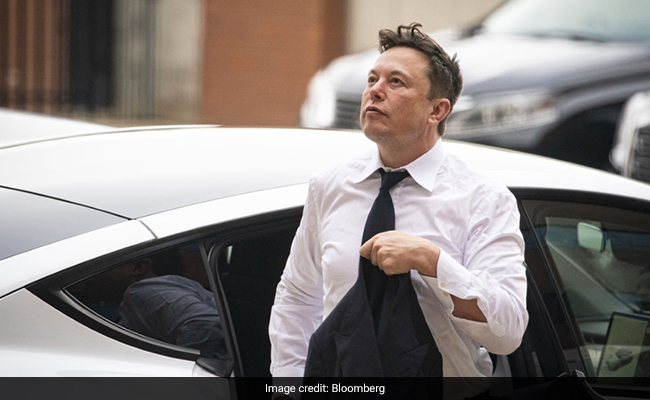 Elon Musk Publicly Punishes Twitter Engineers Who Call Him Out Online