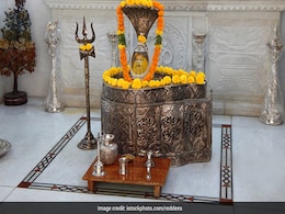 दिल्ली में रहते हैं तो इन 5 शिव मंदिरों के जरूर कर लें दर्शन, माने जाते हैं बेहद पौराणिक दिल्ली में रहते हैं तो इन 5 शिव मंदिरों के जरूर कर लें दर्शन, माने जाते हैं बेहद पौराणिक