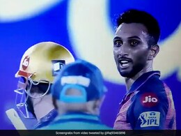 Ind vs Aus: नेहरा ने दी प्रसिद्ध कृष्णा को अहम सलाह, भारतीय पेसर ने तीसरे मैच में बनाया था अनचाहा रिकॉर्ड Ind vs Aus: नेहरा ने दी प्रसिद्ध कृष्णा को अहम सलाह, भारतीय पेसर ने तीसरे मैच में बनाया था अनचाहा रिकॉर्ड