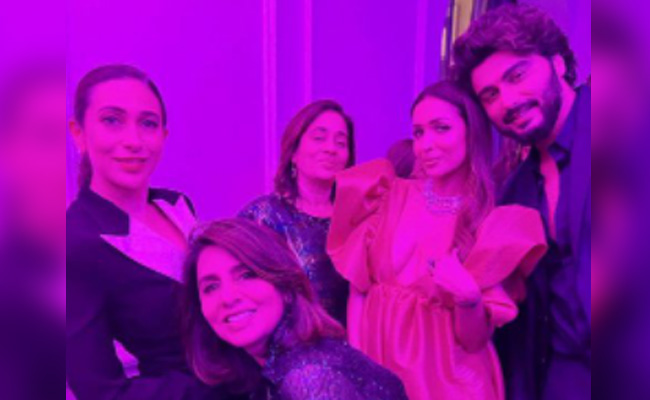 Neetu Kapoor Shares Inside Pictures From Ranbir Kapoor And Alia Bhatt's Post Wedding Bash