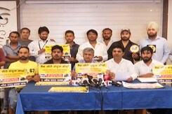 Chandigarh Cab, Auto Drivers To Hold Strike Against Rising Fuel Prices Chandigarh Cab, Auto Drivers To Hold Strike Against Rising Fuel Prices