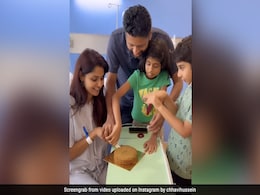 Inside Chhavi Mittal's "Best Anniversary" Celebrations Inside Chhavi Mittal's "Best Anniversary" Celebrations