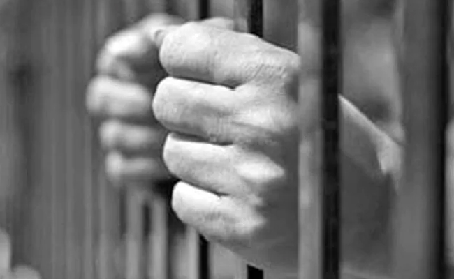 Poland Arrests 2 Belarusians Over Spying Suspicions As Tensions Soar