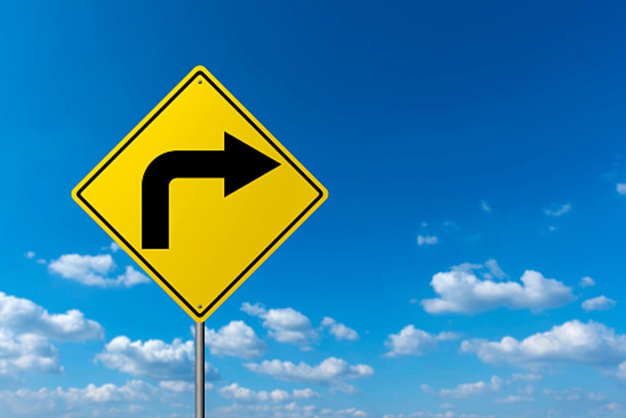 10 Road Safety Signs to Know Of As A First Time Driver