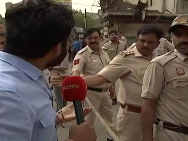 Jahangirpuri: Media Barred From Talking To People Whose Property Demolished