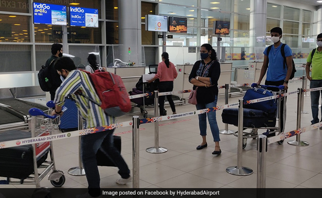 SpiceJet, IndiGo Faulted For Poor Service And Behaviour By Flyers
