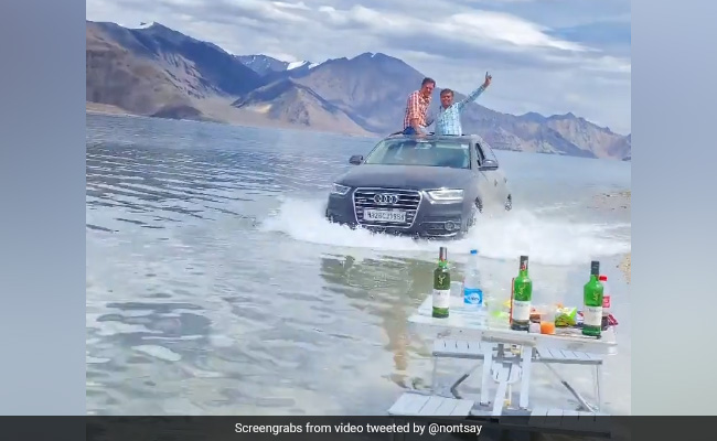 "Absolute Nonsense": Tourists Driving SUV Through Ladakh's Pangong Lake Angers Internet