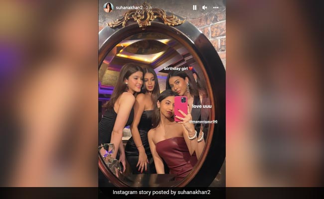 Suhana Khan And Shanaya Kapoor Look Gorgeous As They Twin In Black