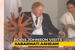 Watch: UK PM Boris Johnson Tries The Charkha At Gandhi's Ashram Watch: UK PM Boris Johnson Tries The Charkha At Gandhi's Ashram