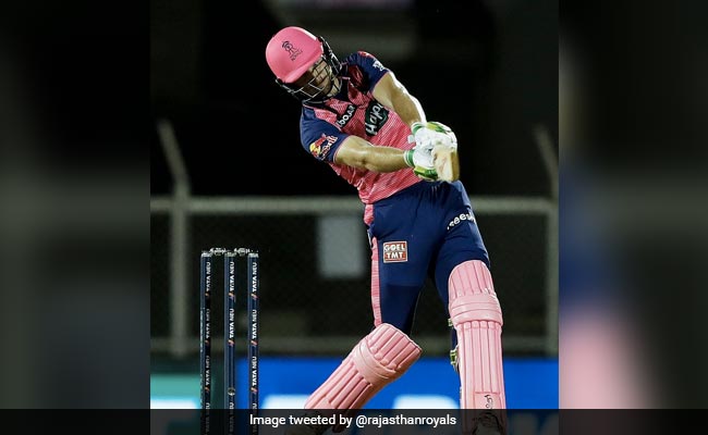 IPL 2022, RR vs CSK Live Score: चेन्नई को 5 विकेट से हराकर राजस्थान ने प्ले-ऑफ के लिए किया क्वालीफायी