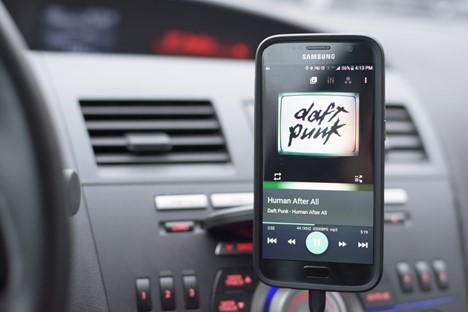 Everything You Need To Know About Apple CarPlay