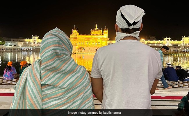 Kapil Sharma Visits Golden Temple With Wife Ginni Chatrath