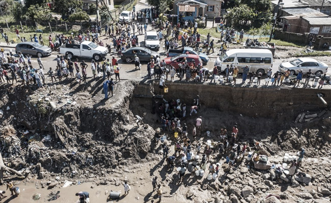No Power Or Water For Days In Flood-Hit South African City, 341 Dead