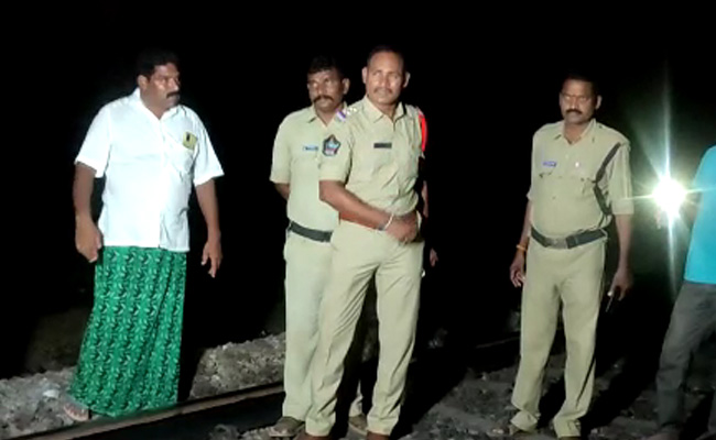 5 Run Over By Train In Andhra Pradesh After They Got Off Another Train