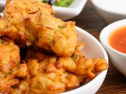 Mix Pakoda Platter: स्नैक्स टाइम में कुछ स्वादिष्ट की है तलाश तो ट्राई करें मिक्स पकौड़ा प्लेटर Mix Pakoda Platter: स्नैक्स टाइम में कुछ स्वादिष्ट की है तलाश तो ट्राई करें मिक्स पकौड़ा प्लेटर