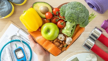 8 Daily Habits To Boost Your Gut Health, According To A HarvardTrained Doctor