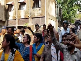 हड़ताली कर्मचारियों को उकसाया जा रहा, एमवीए सरकार को अस्थिर करने के प्रयास : शरद पवार हड़ताली कर्मचारियों को उकसाया जा रहा, एमवीए सरकार को अस्थिर करने के प्रयास : शरद पवार