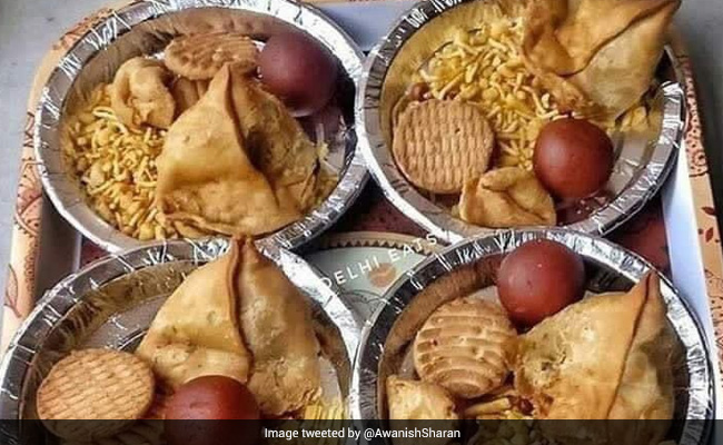 "Rasna Was Must": IAS Officer's Post About Birthday Party In 90s Makes Internet Nostalgic