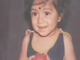 जूनियर NTR या राम चरण नहीं है फोटो में दिख रहा बच्चा, माथे पर बिंदी के साथ इस सुपरस्टार को पहचानें तो जानें जूनियर NTR या राम चरण नहीं है फोटो में दिख रहा बच्चा, माथे पर बिंदी के साथ इस सुपरस्टार को पहचानें तो जानें