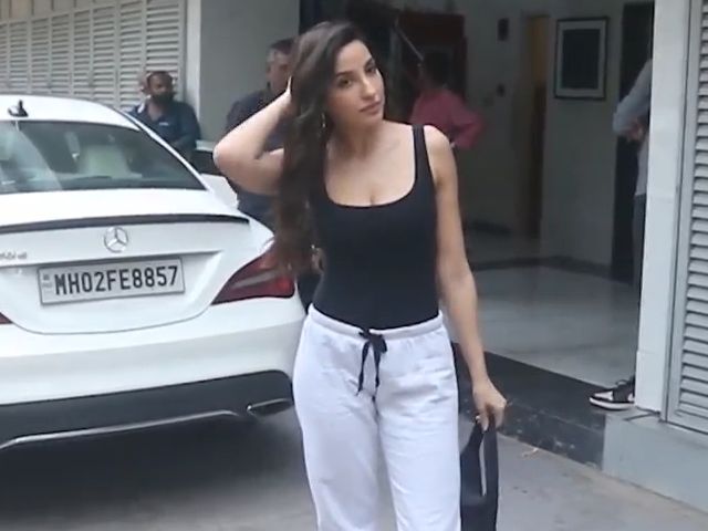 Nora Fatehi Makes A Sparkling Appearance In 'Mayanagri'