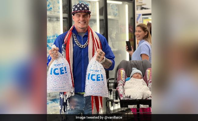 Only 90s Kids Will Get This Pic Of Rapper Vanilla Ice Holding, Well, Ice