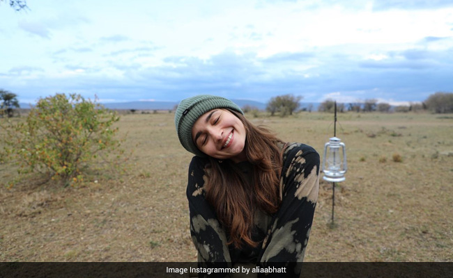 All The Times Alia Bhatt "Casually Flexed" Ranbir Kapoor's Photography Skills