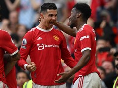 Ronaldo Hat-Trick Saves Manchester United As Arsenal Slump To Defeat