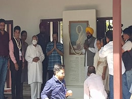 Gujarat: साबरमती आश्रम पहुंच केजरीवाल और भगवंत मान ने चलाया चरखा, रोड शो में भी करेंगे शिरकत Gujarat: साबरमती आश्रम पहुंच केजरीवाल और भगवंत मान ने चलाया चरखा, रोड शो में भी करेंगे शिरकत