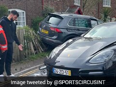 Manchester United Star Bruno Fernandes Involved In Car Crash But Unhurt