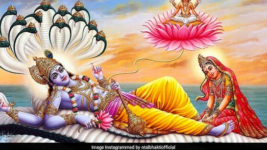 आज है कामिका एकादशी, इस शुभ मुहूर्त में करें भगवान विष्णु की पूजा, प्रसन्न होंगे श्रीहरि