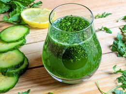 शादी होने वाली है तो ग्लो के लिए बनाकर पी लीजिए यह स्मूदी, डाइटीशियन ने कहा निखर जाएगी त्वचा शादी होने वाली है तो ग्लो के लिए बनाकर पी लीजिए यह स्मूदी, डाइटीशियन ने कहा निखर जाएगी त्वचा