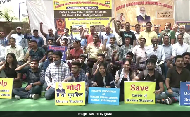 Medical Body Allows Ukraine Returnees To Study In Foreign Universities