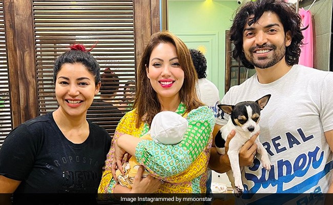 Munmun Dutta Meets Debina Bonnerjee And Gurmeet Choudhary's Daughter: "Couldn't Be Any More Emotional"