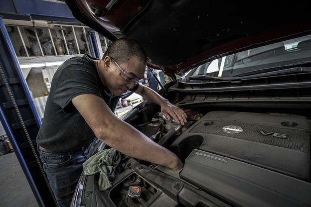 Cheap Oil Change: How Can You Get The Best Deal?