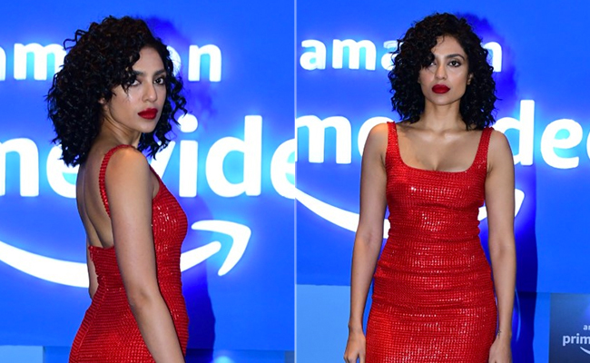 Sobhita Dhulipala Paints The Town Red In Her Sizzling Sequined Gown