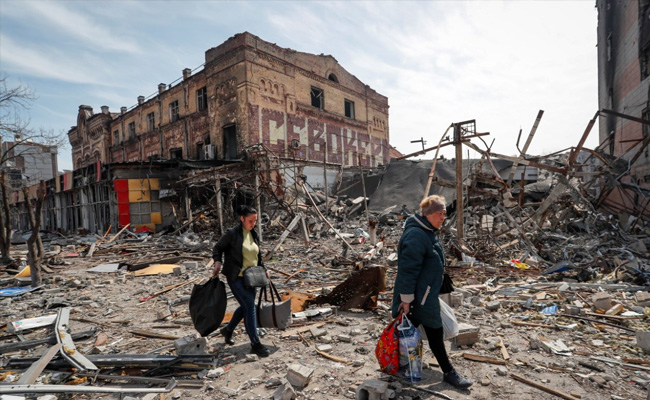 Ukrainian Wins Top Photojournalism Prize For Work During Siege Of Mariupol