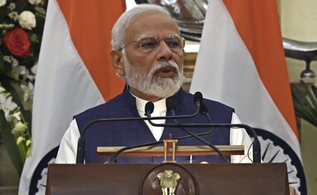 PM Pays Tributes To "Champion Of Social Justice" Reformer Jyotirao Phule