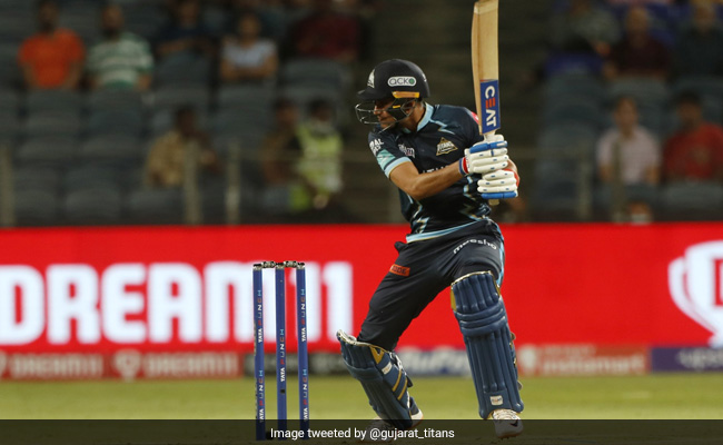 अपने पहले शतक से चूके शुबमन गिल,  4 छक्कों और 6 चौकों की मदद से बनाया अपने करियर का बेस्ट