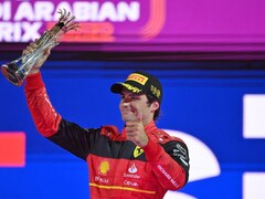 Carlos Sainz Extends Ferrari Contract Until 2024