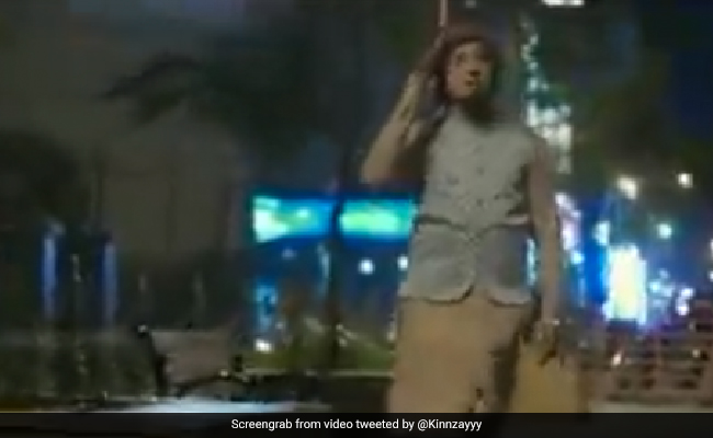 Pak Artist's Ramzan Song Reminds Twitter Users Of 'Kacha Badam'