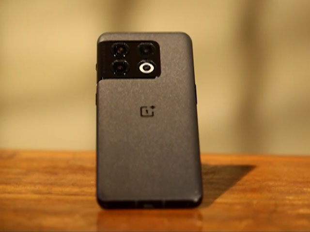 Review of the OnePlus 10 Pro & Samsung Galaxy A53 5G