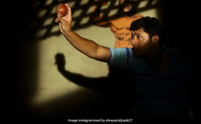 <i>Kaun Pravin Tambe?</i> Review: Sports Biopic Is Both Entertaining And Engaging