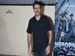 Look Who We Spotted At <i>Heropanti 2</i> Screening: <i>Love Story 2050</i> Actor Harman Baweja Look Who We Spotted At <i>Heropanti 2</i> Screening: <i>Love Story 2050</i> Actor Harman Baweja
