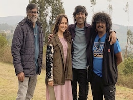 धनुष और एली अवराम की जोड़ी बॉक्स ऑफिस पर मचाएगी धमाल, नाने वरुवेण की शूटिंग हुई पूरी धनुष और एली अवराम की जोड़ी बॉक्स ऑफिस पर मचाएगी धमाल, नाने वरुवेण की शूटिंग हुई पूरी